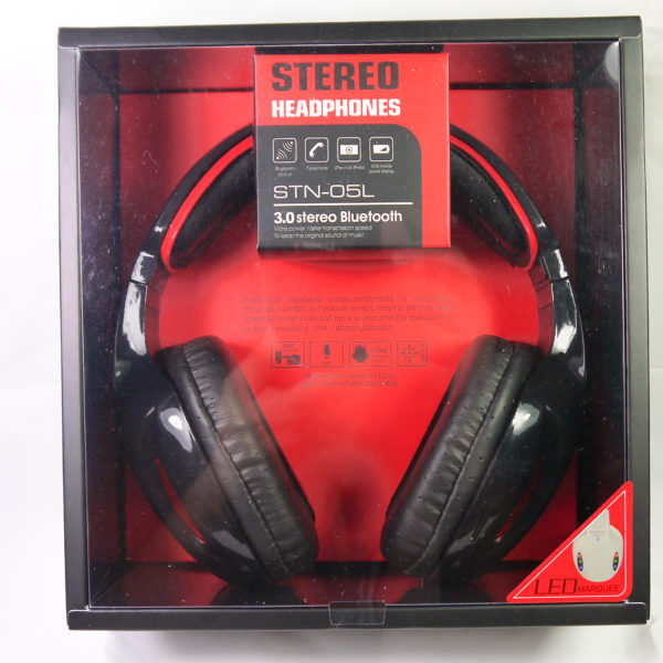Stereo bluetooth headphone ($42.00) model (SBH-86)